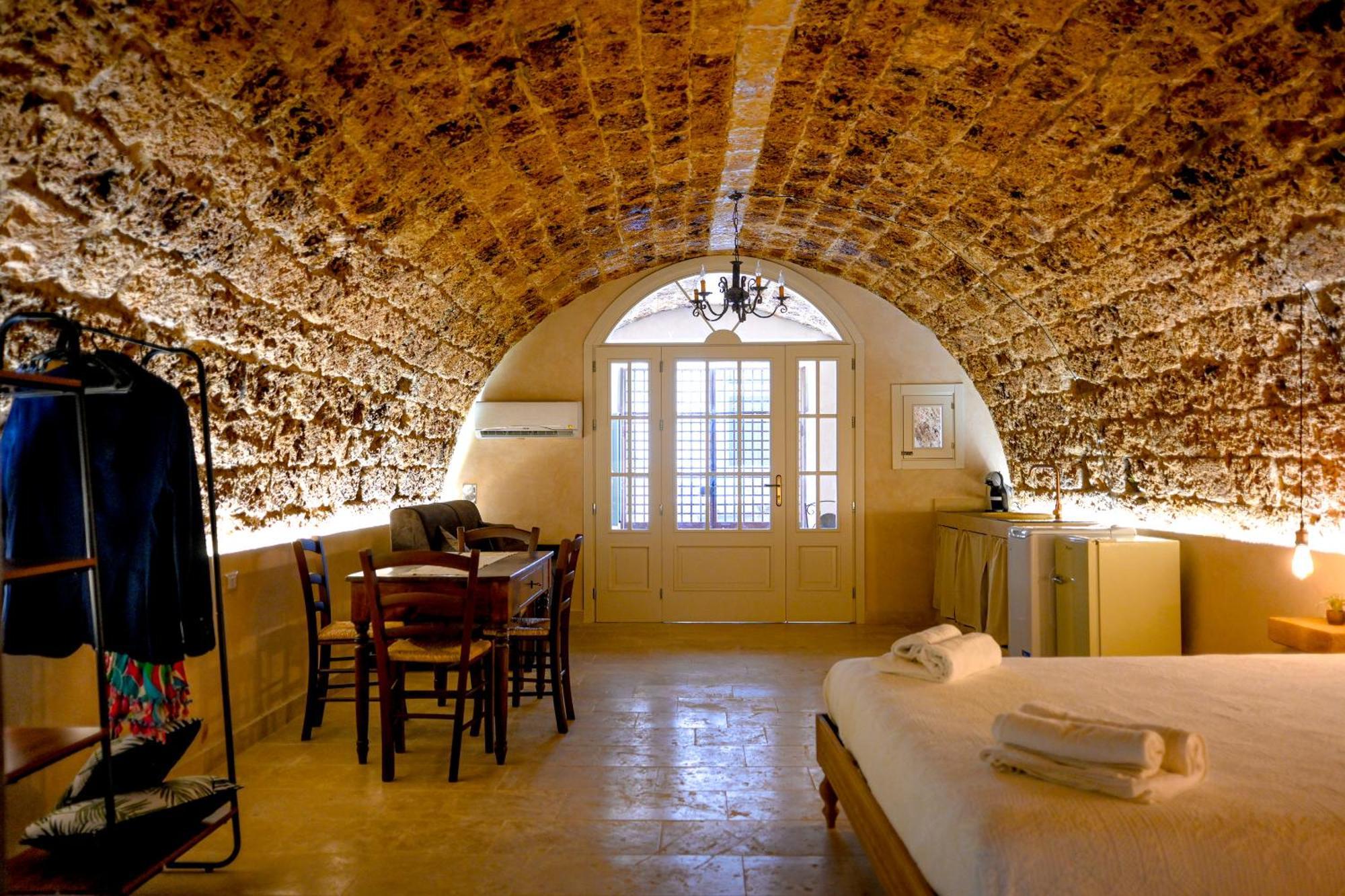 La Grotta, Luxury Suite & Spa Noto Exteriör bild