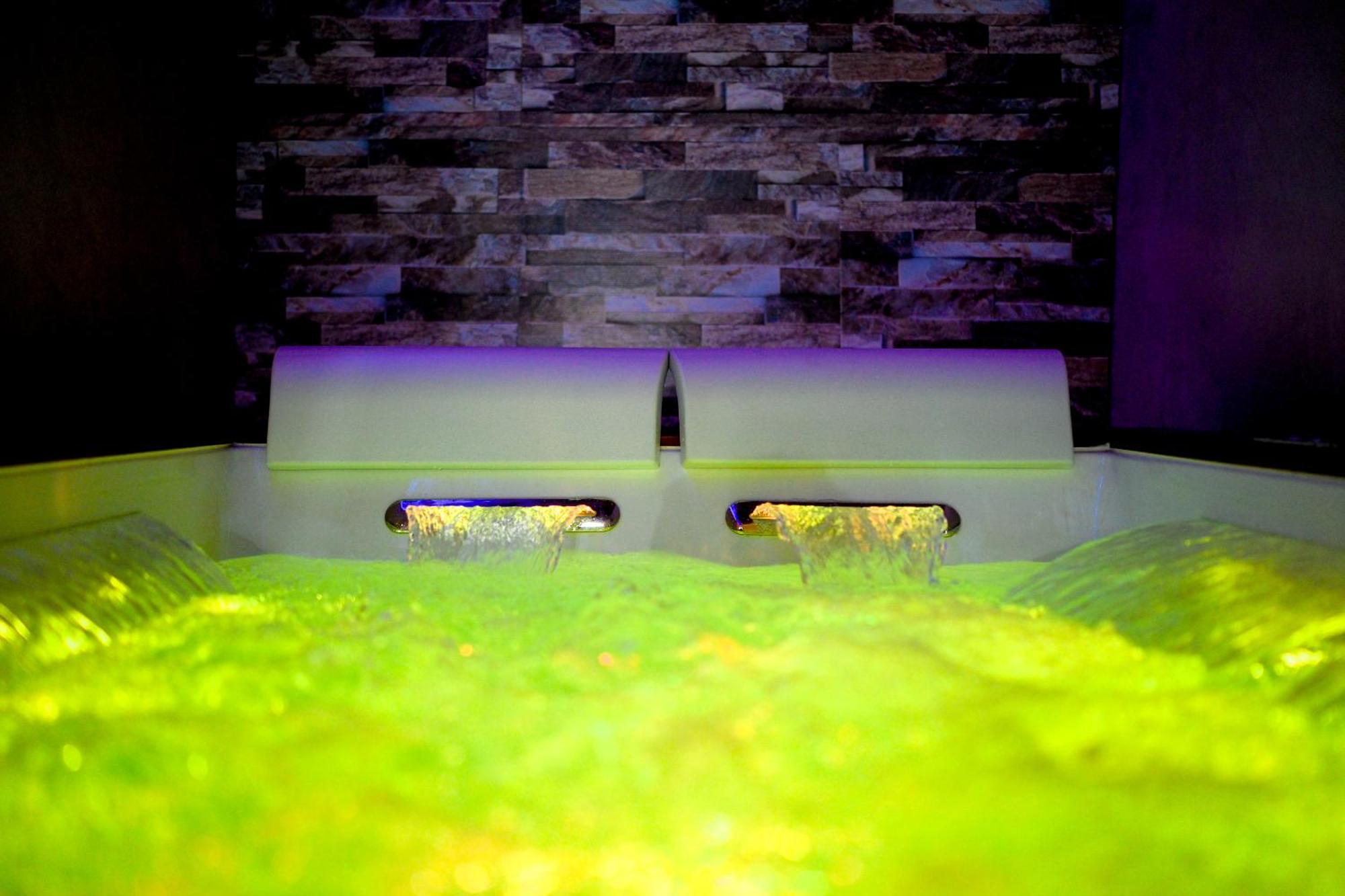 La Grotta, Luxury Suite & Spa Noto Exteriör bild
